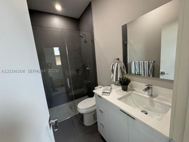 1028 NW 8th Ave, Fort Lauderdale, FL 33311