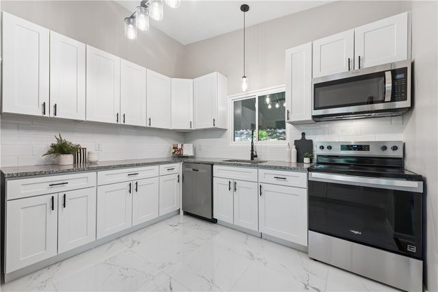 2317 Marbury Rd, Churchill Boro, PA 15221