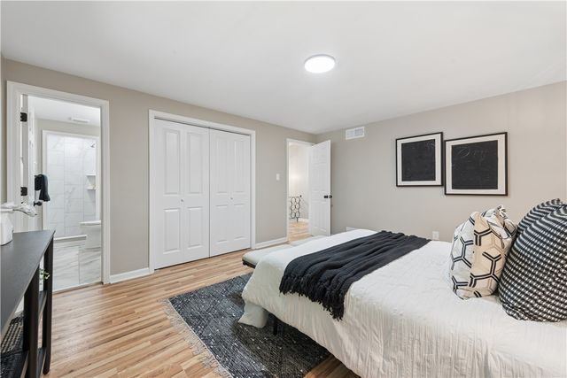 2317 Marbury Rd, Churchill Boro, PA 15221