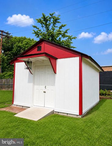 5706 CAMP SPRINGS AVE, Temple Hills, MD 20748