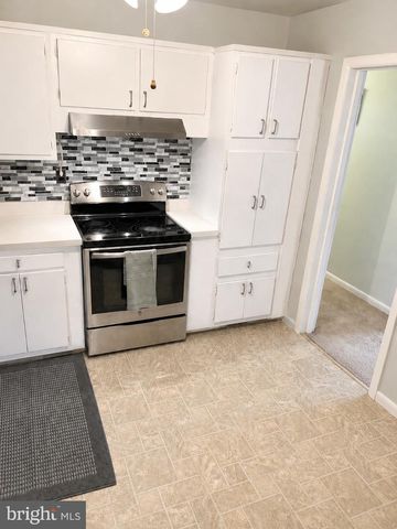 5706 CAMP SPRINGS AVE, Temple Hills, MD 20748