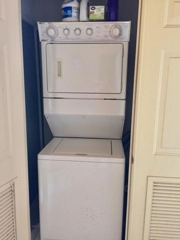 8292 Mulligan Cir Unit B, Port St Lucie, FL 34986