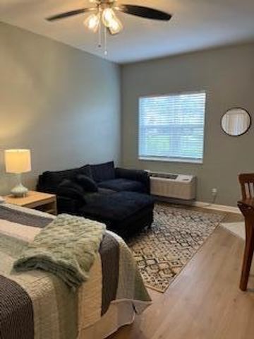 8292 Mulligan Cir Unit B, Port St Lucie, FL 34986