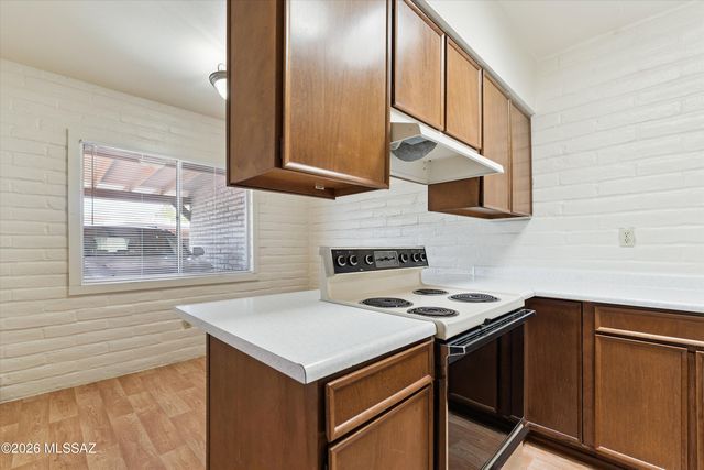 3960 E Flower St Apt 30, Tucson, AZ 85712