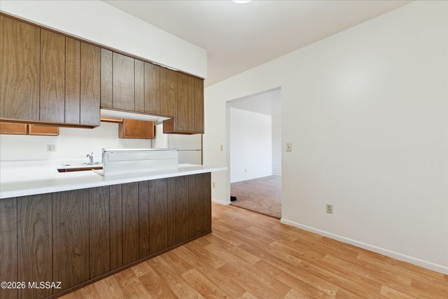 3960 E Flower St Apt 30, Tucson, AZ 85712