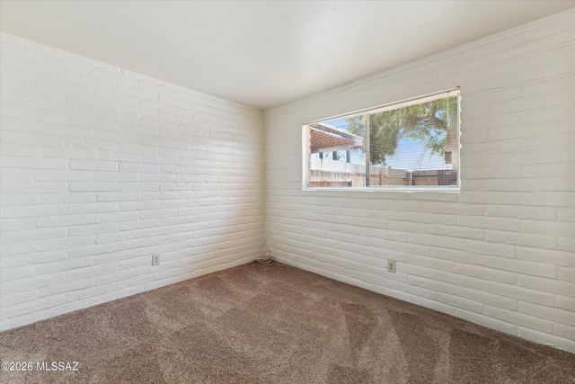 3960 E Flower St Apt 30, Tucson, AZ 85712