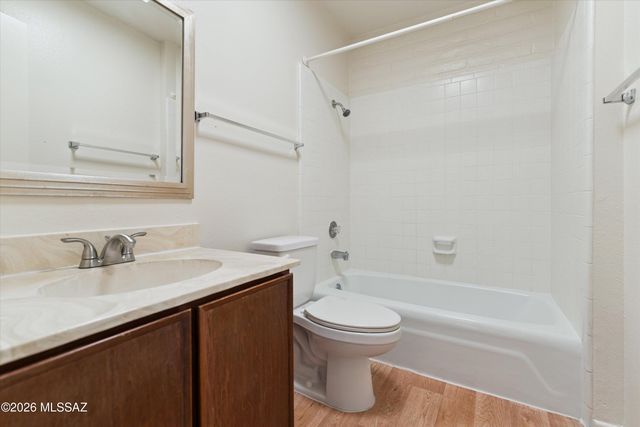 3960 E Flower St Apt 30, Tucson, AZ 85712
