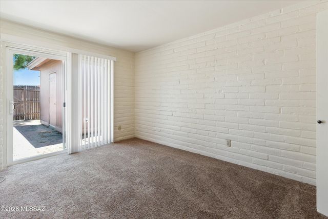 3960 E Flower St Apt 30, Tucson, AZ 85712