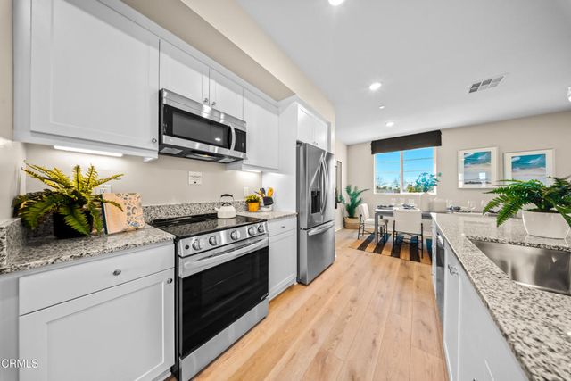 536 Via Zibello, Camarillo, CA 93012