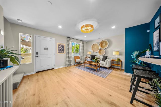 536 Via Zibello, Camarillo, CA 93012
