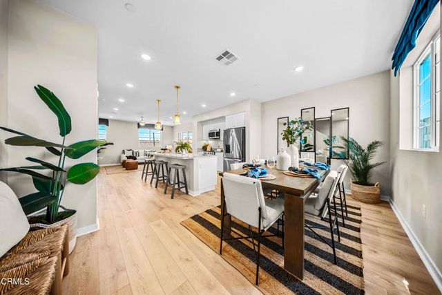 536 Via Zibello, Camarillo, CA 93012