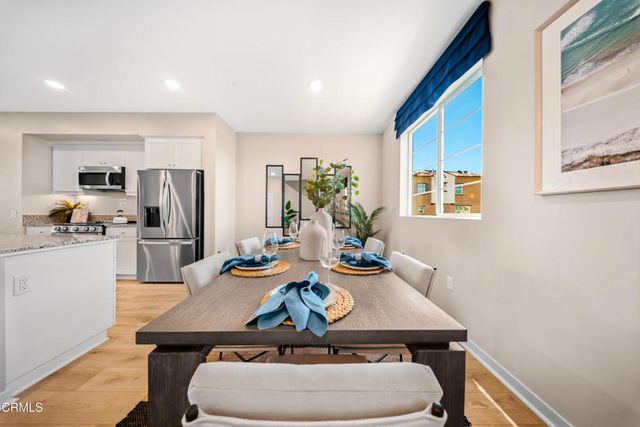 536 Via Zibello, Camarillo, CA 93012
