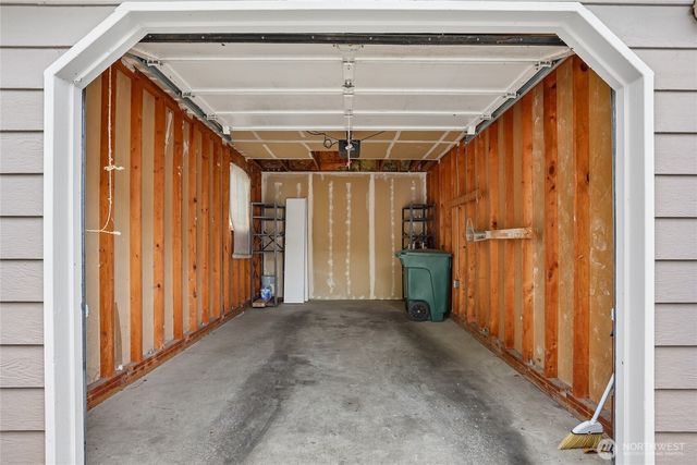 7118 NE 171st Lane, Kenmore, WA 98028