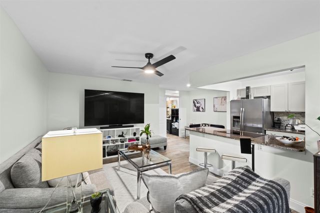 3001 NW 4th Terrace 143, Pompano Beach, FL 33064