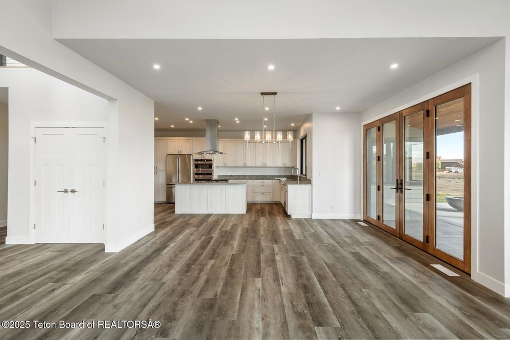 14 CARMICHAEL Loop, Pinedale, WY 82941 photo 11