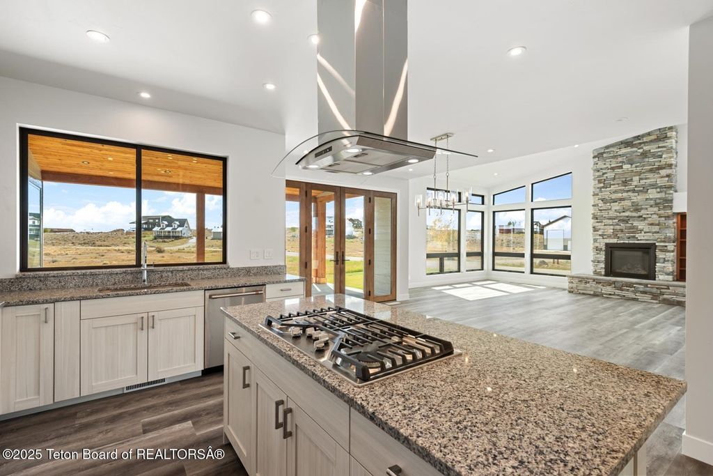 14 CARMICHAEL Loop, Pinedale, WY 82941 photo 13