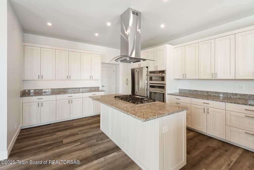 14 CARMICHAEL Loop, Pinedale, WY 82941 photo 16