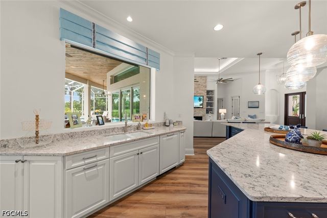 2385 Wulfert RD, Sanibel, FL 33957