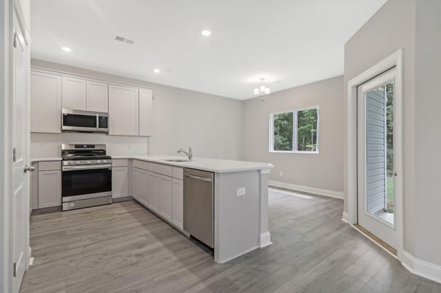 5065 Buggs Lane, Summerville, SC 29485