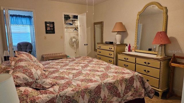 10035 63RD AVENUE N 6, St Petersburg, FL 33708