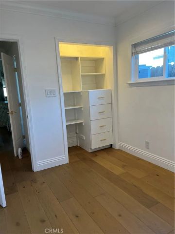 1454 N Clybourn Avenue, Burbank, CA 91505