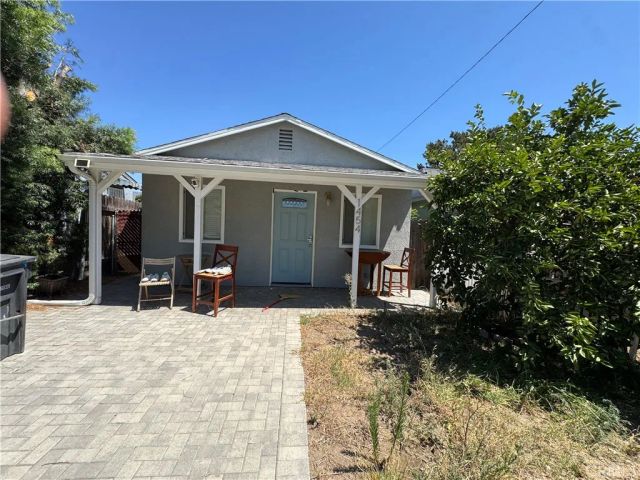 1454 N Clybourn Avenue, Burbank, CA 91505