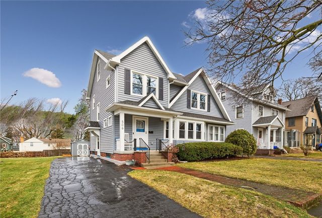 506 Hurstbourne Road, Irondequoit, NY 14609