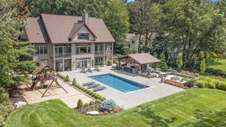 798 Pine Bay Avenue, Park Twp, MI 49424