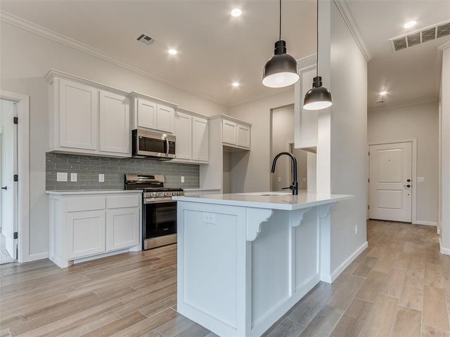 3305 NW 178th Terrace, Edmond, OK 73012