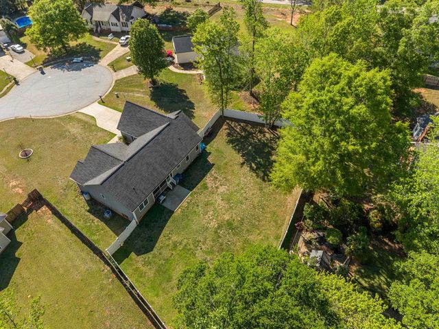 108 Butternut Road, Spartanburg, SC 29306