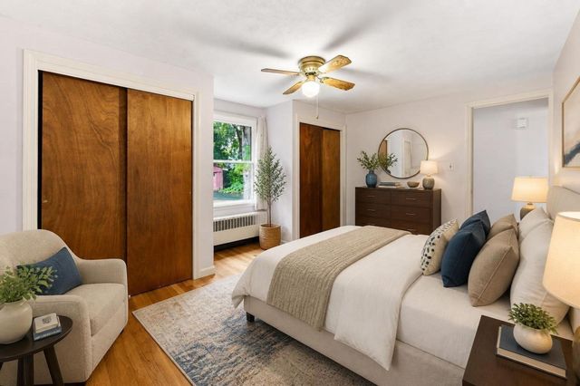 36 Silver Lake Dr, Agawam, MA 01001
