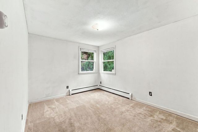 36 Silver Lake Dr, Agawam, MA 01001
