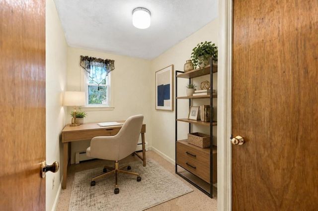36 Silver Lake Dr, Agawam, MA 01001