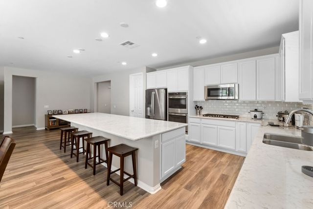 24763 Silver Stone Court, Menifee, CA 92584