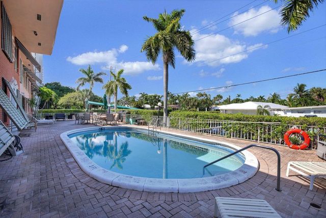 2400 NE 33rd Avenue 211, Fort Lauderdale, FL 33305