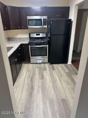 702 Goldthread Court, Jackson, NJ 08527