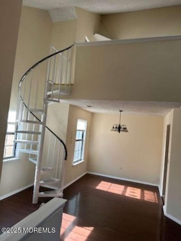 702 Goldthread Court, Jackson, NJ 08527