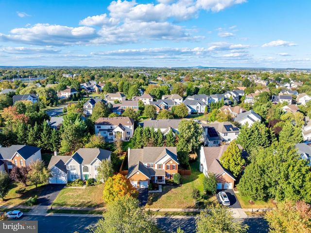 43756 WOODWORTH CT, Ashburn, VA 20147
