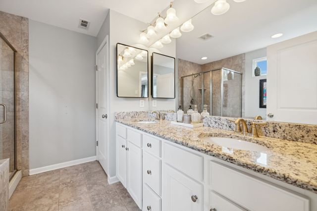 2809 Kaye Dr, Thompsons Station, TN 37179