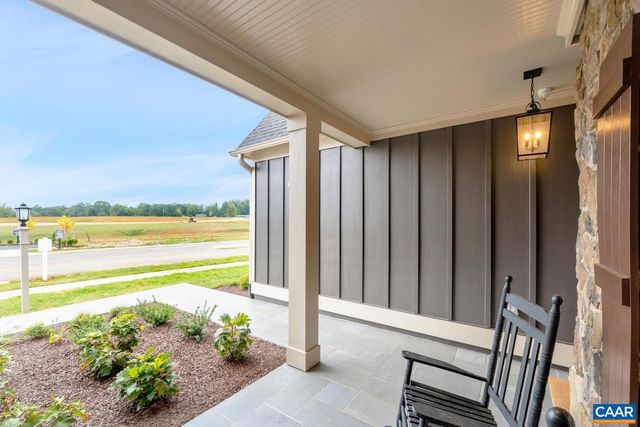 3242 CLIFFSTONE BLVD, Charlottesville, VA 22911