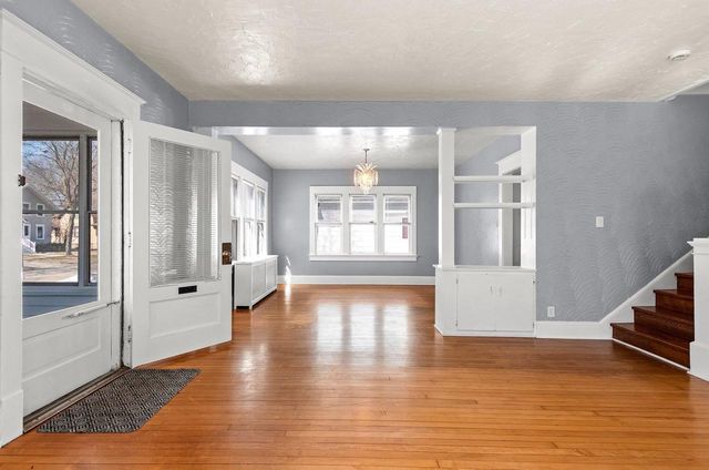 722 BOND STREET, Green Bay, WI 54303