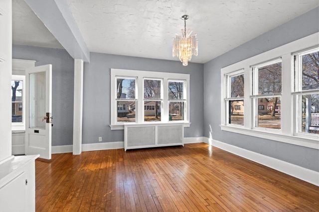 722 BOND STREET, Green Bay, WI 54303