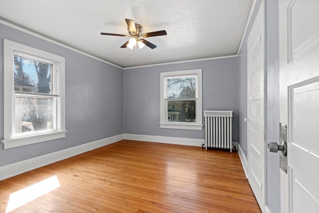 722 BOND STREET, Green Bay, WI 54303