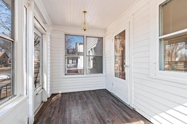 722 BOND STREET, Green Bay, WI 54303