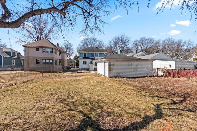 722 BOND STREET, Green Bay, WI 54303