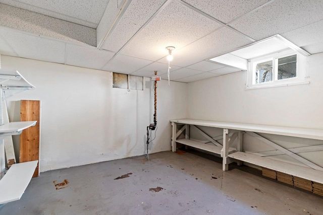 722 BOND STREET, Green Bay, WI 54303