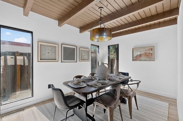 8413 Aztec Road NE, Albuquerque, NM 87111