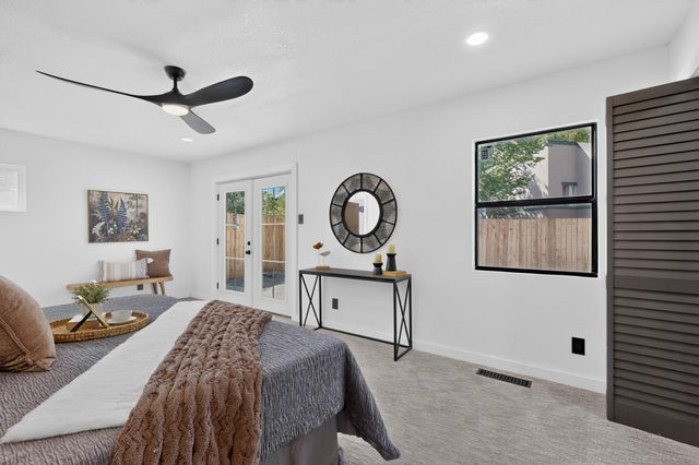 8413 Aztec Road NE, Albuquerque, NM 87111