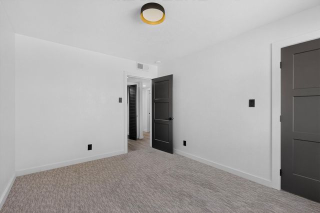 8413 Aztec Road NE, Albuquerque, NM 87111