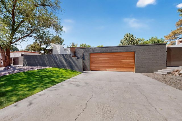 8413 Aztec Road NE, Albuquerque, NM 87111